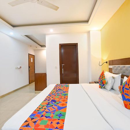 Fabhotel The Kings Plaza Nuova Delhi Esterno foto
