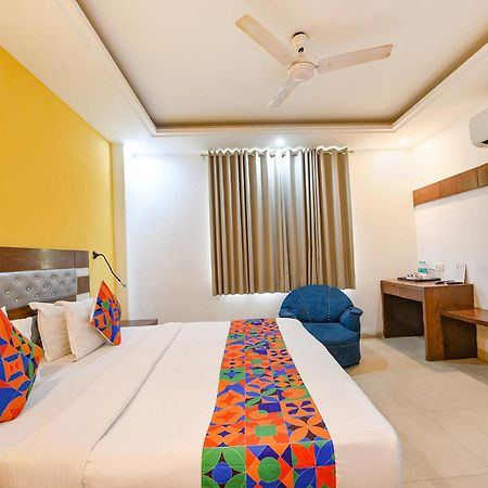 Fabhotel The Kings Plaza Nuova Delhi Esterno foto
