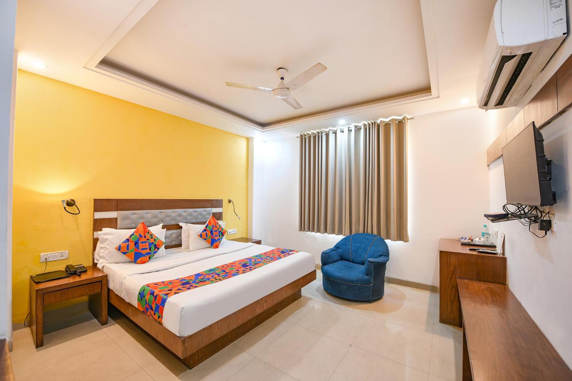 Fabhotel The Kings Plaza Nuova Delhi Esterno foto