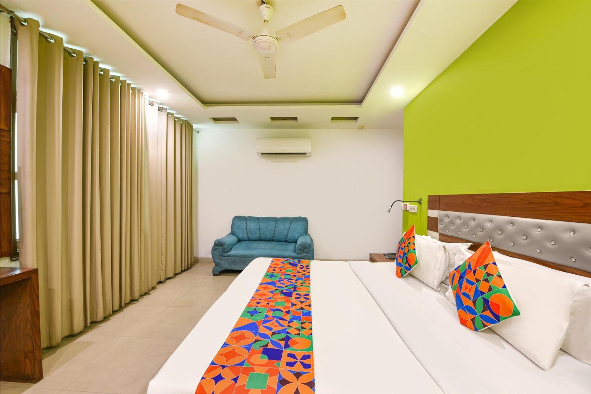 Fabhotel The Kings Plaza Nuova Delhi Esterno foto